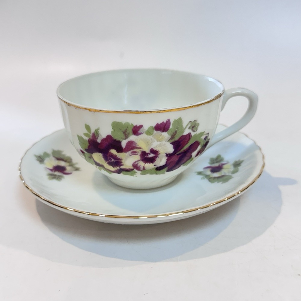 Vintage Teacup & Saucer Set Pair of 2 Purple Pansy Floral w Gold Trim Japan - Picture 4 of 9